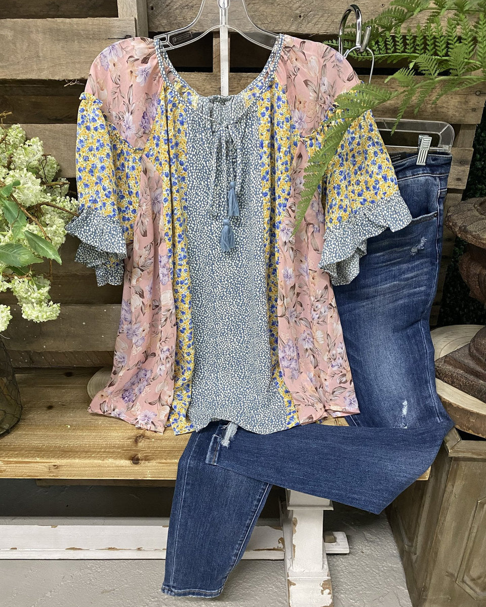 Prettybeautie Floral Combo Tied Top