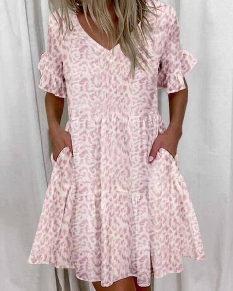 Prettybeautie Printed V-Neck Ruffle Dress