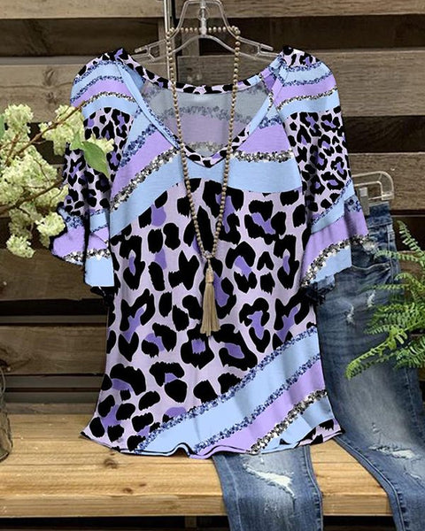 Printed V-Neck Ruffle Tee