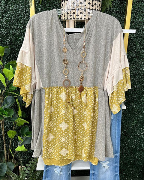 Prettybeautie Printed-Combo V-Neck Frilled Tee