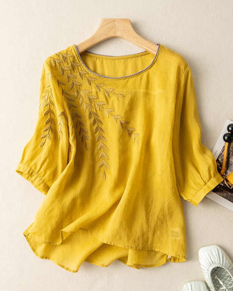 Prettybeautie Leaf-Embroidery Tee