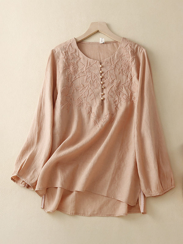 Prettybeautie Embroidery Side-Slit Blouse