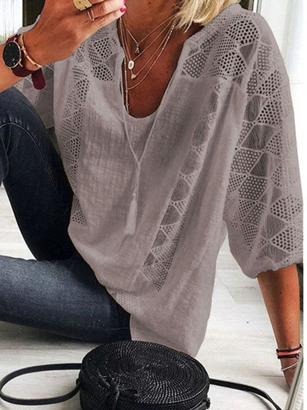 Prettybeautie Lace-Combo V-Neck Blouse