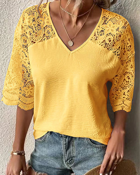 Prettybeautie Lace-Combo V-Neck Tee