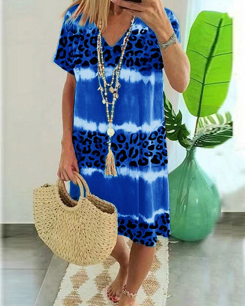 Prettybeautie Leopard V-Neck Dress