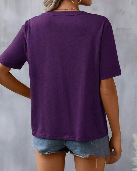 Embroidery V-Neck Tee