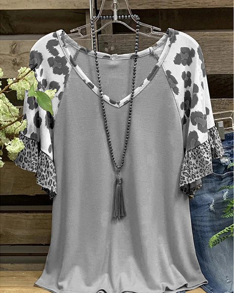 Printed V-Neck Ruffle Tee