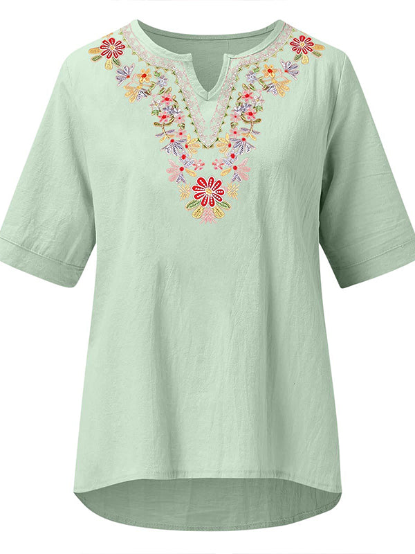 Embroidery V-Neck Tee