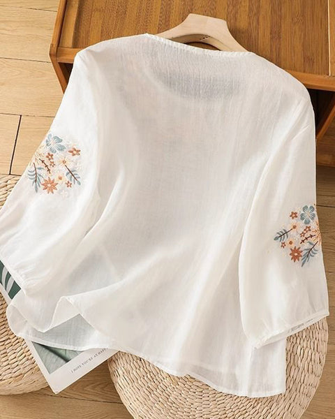 Embroidery Round-Neck Top