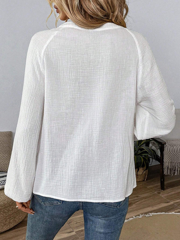 Embroidery V-Neck Blouse