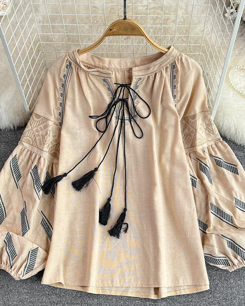 Embroidery Tied Blouse