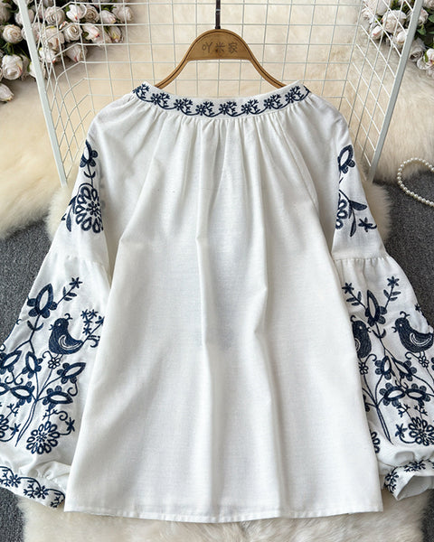 Embroidery Tied Blouse